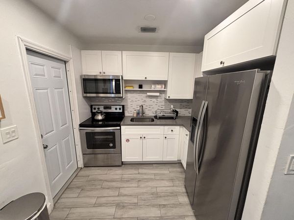 1345 NE 15TH Street, Unit 2, Fort Lauderdale, FL 33304