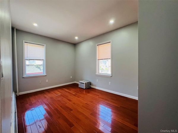 2328 28th Street , Unit 2R, Astoria, NY 11105