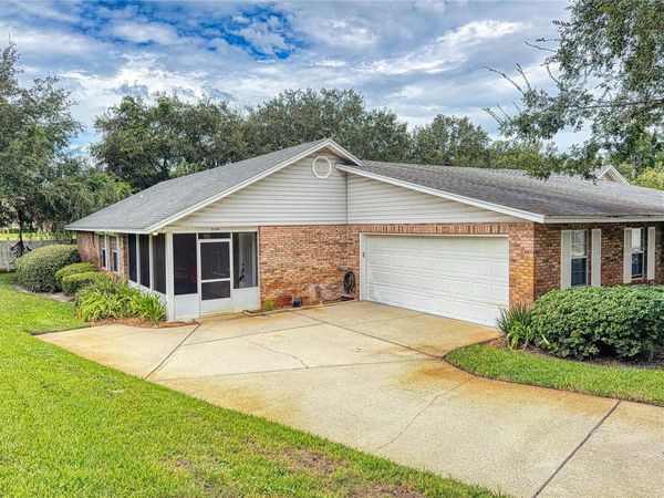 2490 S GLEN EAGLES DRIVE , DELAND, FL 32724