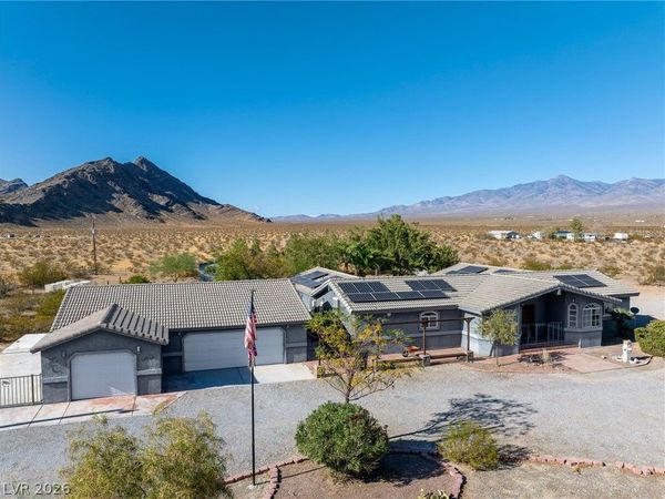 1660 W Duck Street, Pahrump, NV 89060