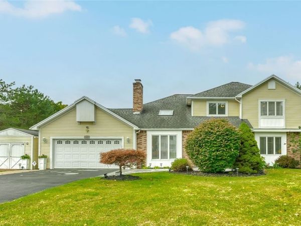 645 Webster Road , Webster, NY 14580