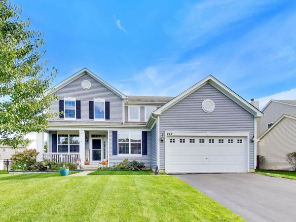 242 Bedford Lane , Volo, IL 60073
