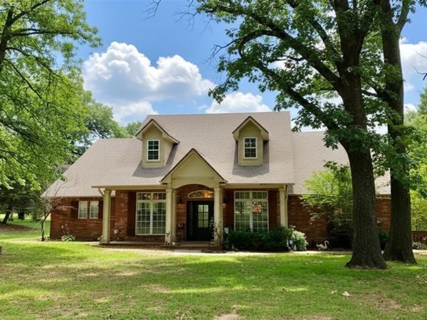 16316 Cobblestone Circle, Choctaw, OK 73020