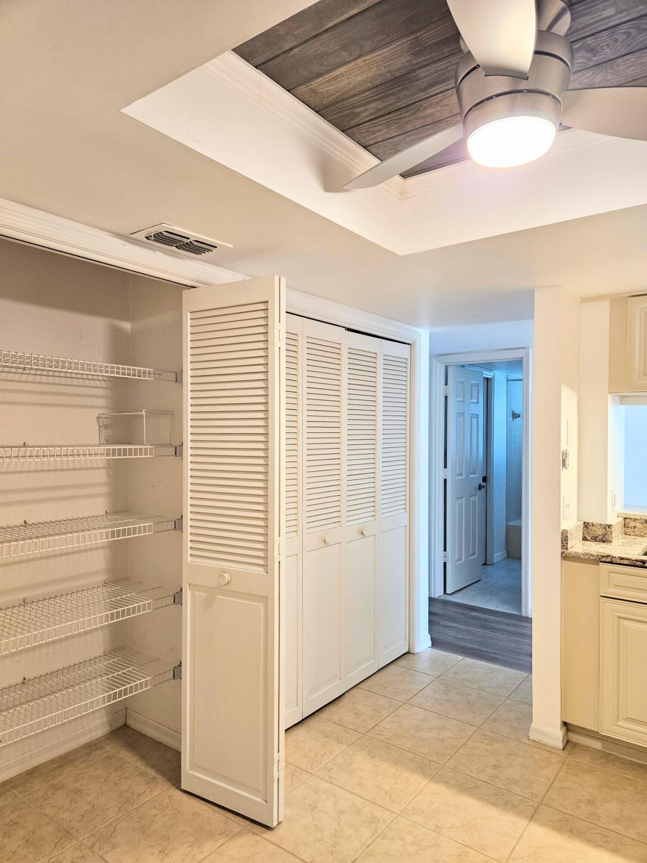 620 S Brevard Avenue , Unit 1011, Cocoa Beach, FL 32931 Photo