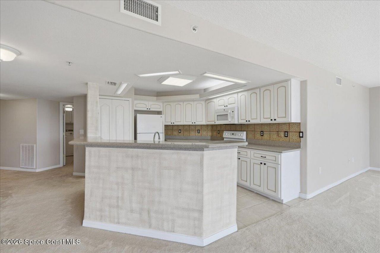 820 Del Rio Way , Unit 301, Merritt Island, FL 32953 Photo