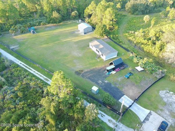 4123 Hidden Lakes Drive , Mims, FL 32754