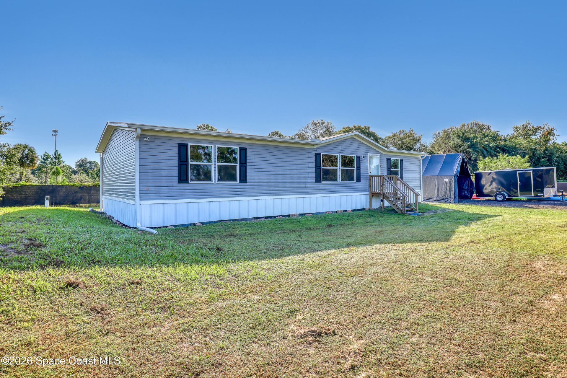 4123 Hidden Lakes Drive, Mims, FL 32754 Photo