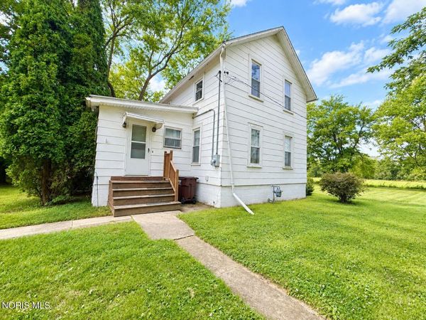 517 Victoria Place , Woodville, OH 43469