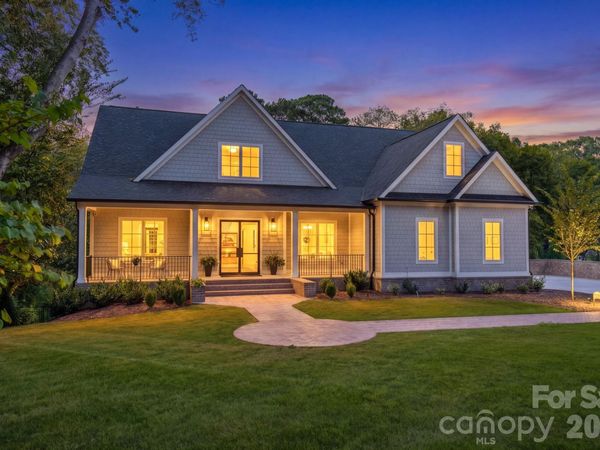 3319 Gresham Place , Charlotte, NC 28211