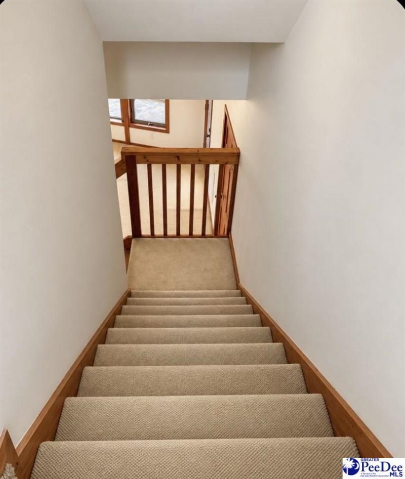 90 Roberts Ln Photo 16