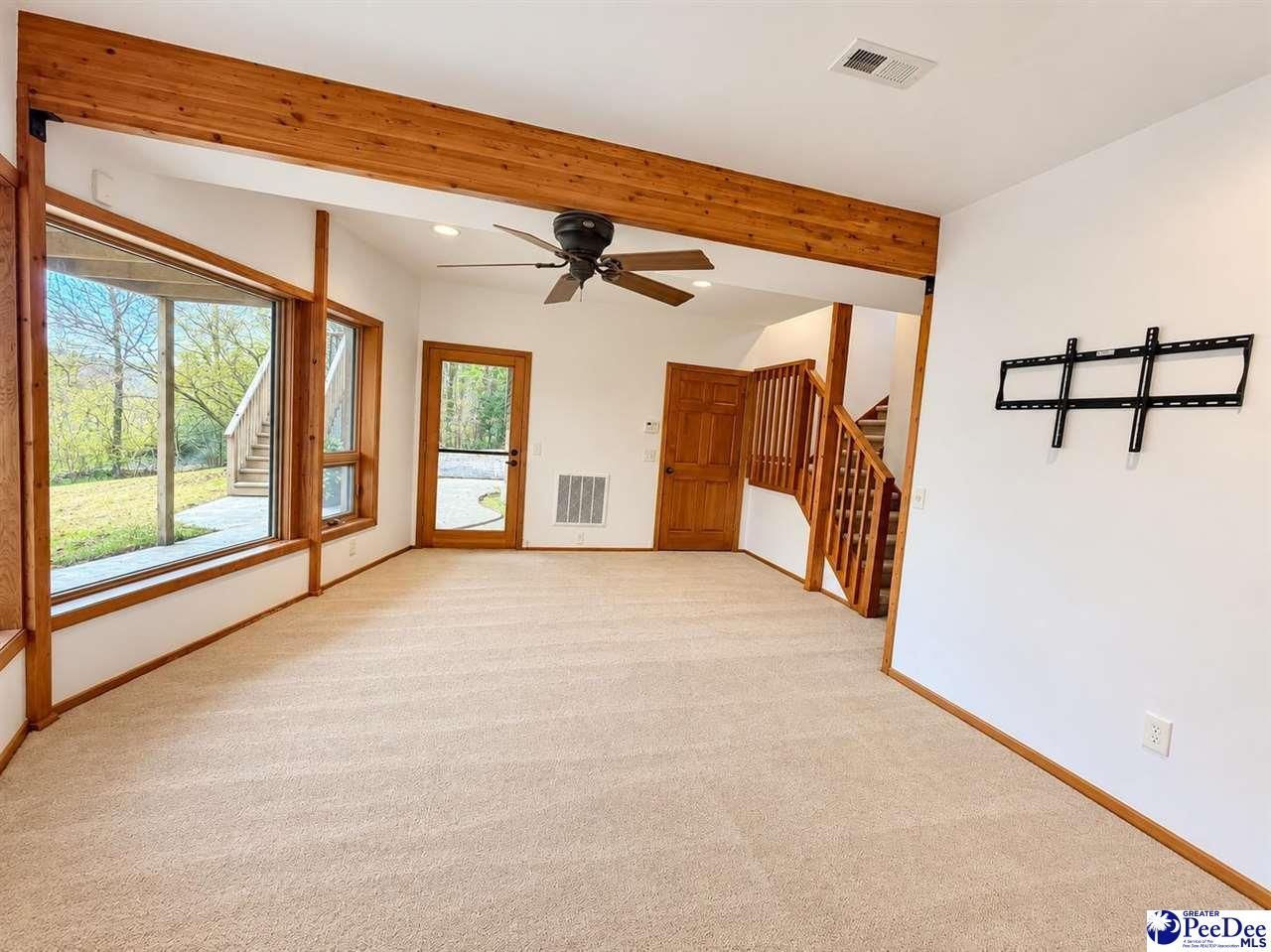90 Roberts Ln Photo 19