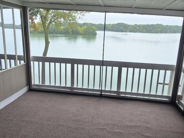 1731 Cliffs Landing, Unit 202, Ypsilanti, MI 48198