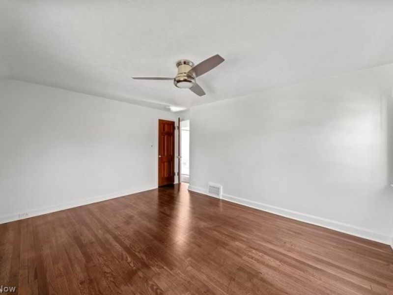 5204 Haverford Drive, Lyndhurst, OH 44124 Photo 25