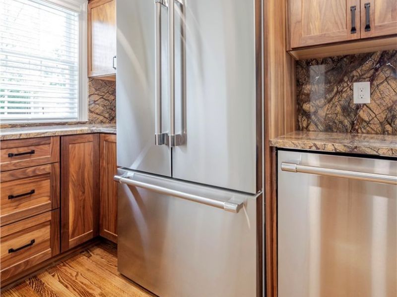 5204 Haverford Drive, Lyndhurst, OH 44124 Photo 7