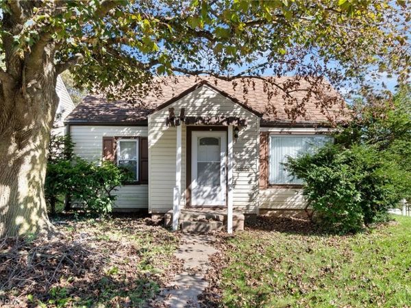 1602 Cherry Avenue NE, Canton, OH 44714