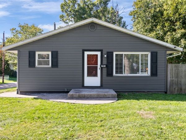 2901 Richmond Avenue NE, Canton, OH 44705