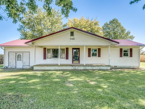 142 Heath Lane, New Holland, OH 43145