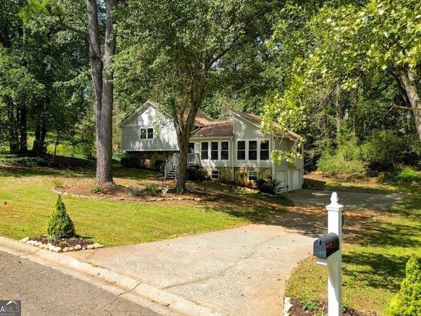 5024 Gunners Run, Roswell, GA 30075