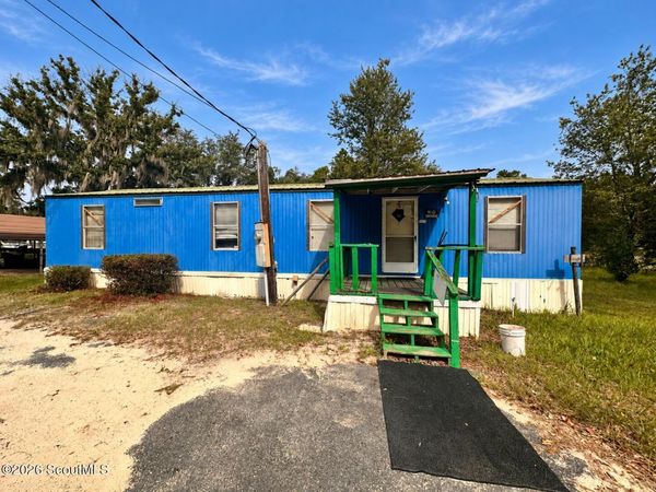 6979 Oak Ridge Circle , Blackshear, GA 31516