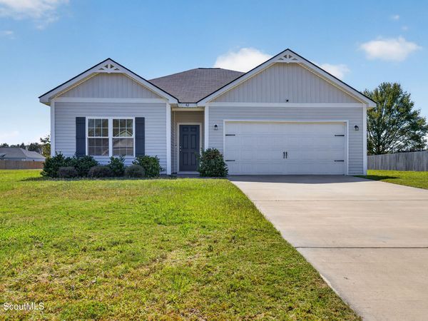 42 Firefly Trace NE, Ludowici, GA 31316