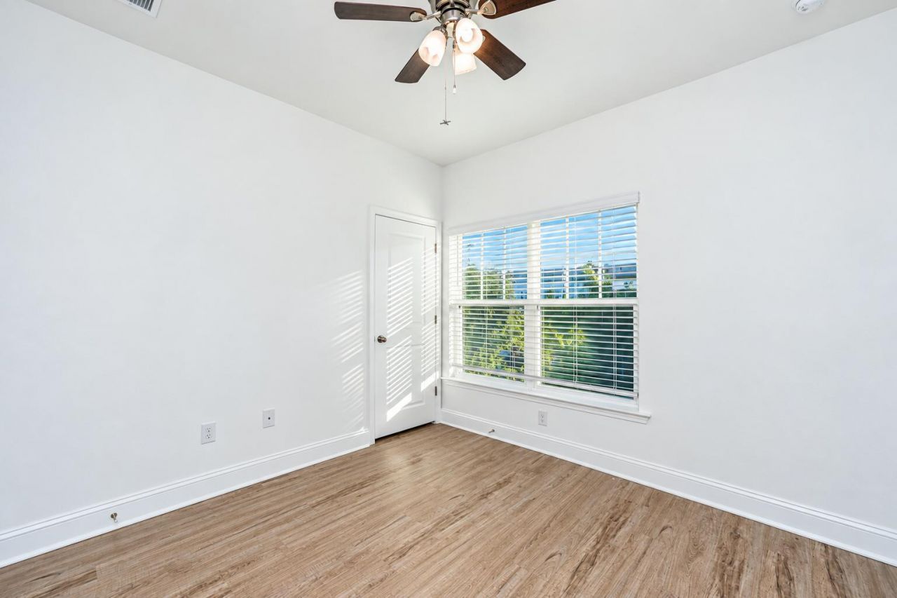 1265 Allusion Lane Photo 15