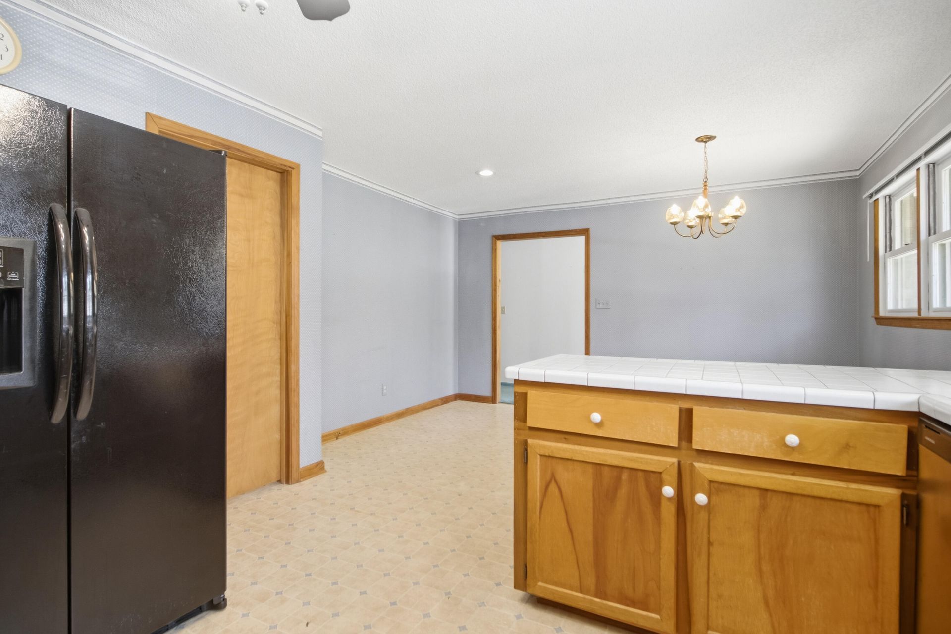 5920 Maple Street Photo 19