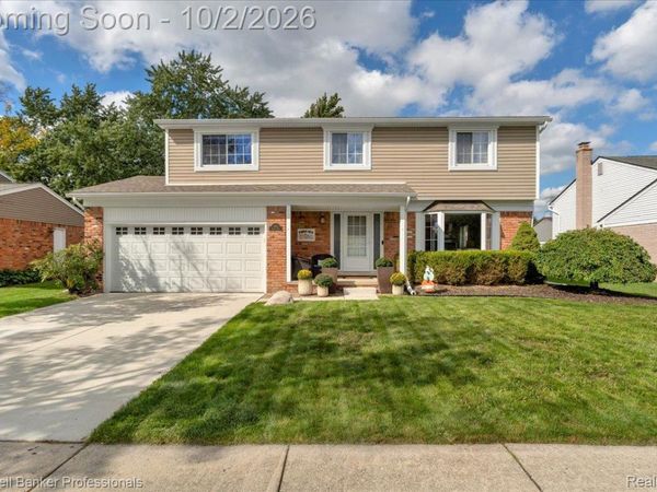 454 Queens Way, Canton Township, Mi 48188
