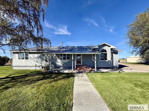 196 E 400 N, BLACKFOOT, ID 83221