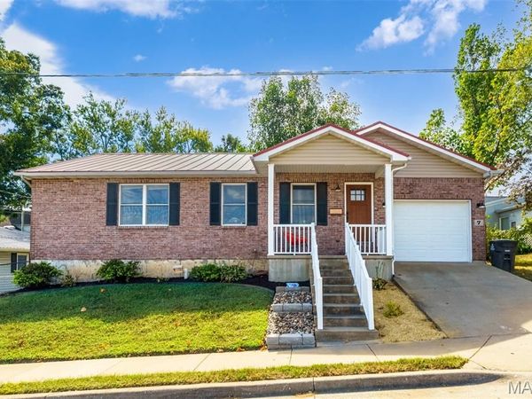 7 W South Street, Perryville, MO 63775