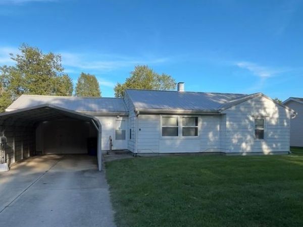 1233 Wabash Avenue, Rochester, IN 46975