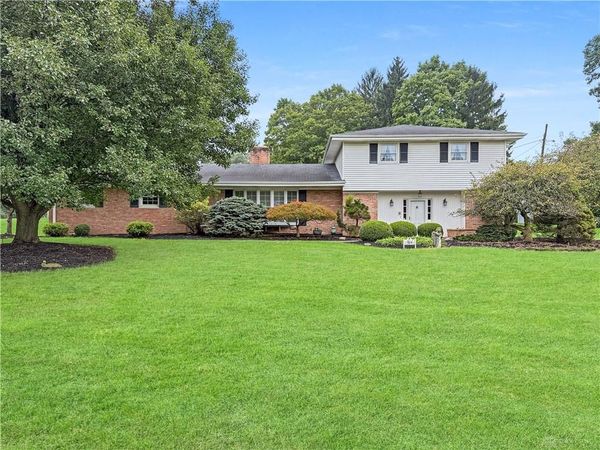 964 Bon Air Drive, Urbana, OH 43078