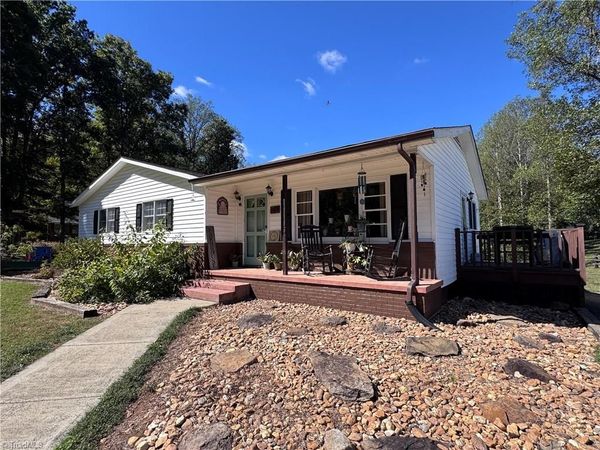 503 Sam Fulk Road , Pilot Mountain, NC 27041