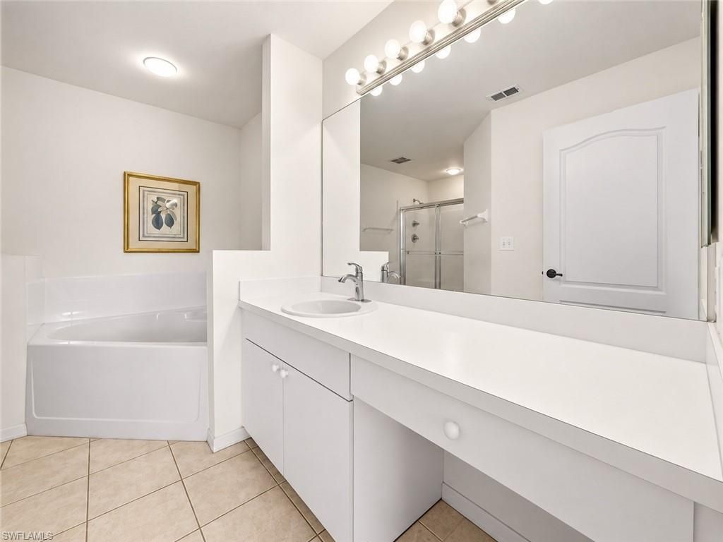 1346 Mainsail Dr , Unit 1321, Naples, FL 34114 Photo