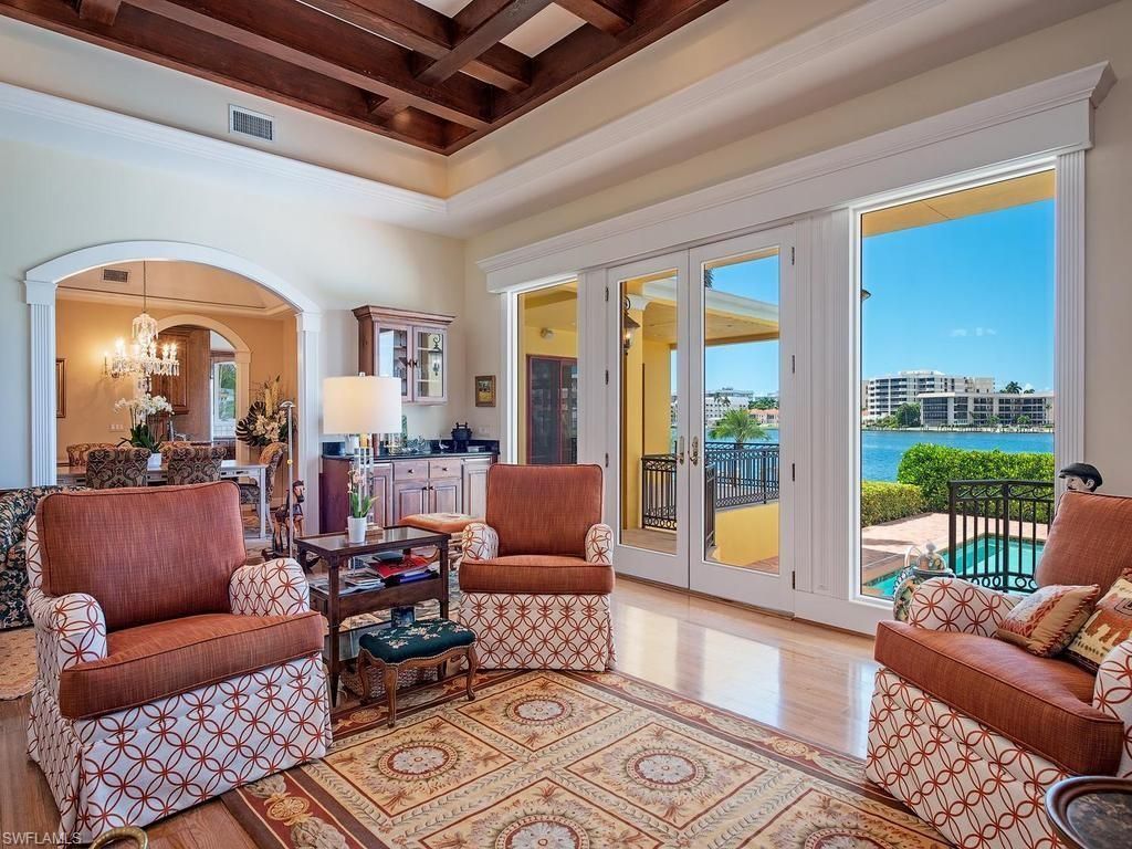 303 Cuddy Ct, Naples, FL 34103 Photo