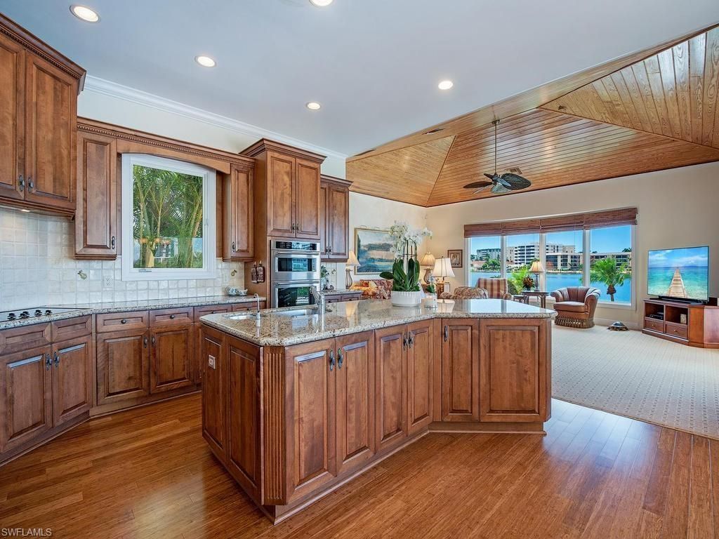 303 Cuddy Ct, Naples, FL 34103 Photo
