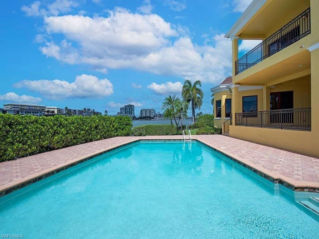 303 Cuddy Ct, Naples, FL 34103 Photo