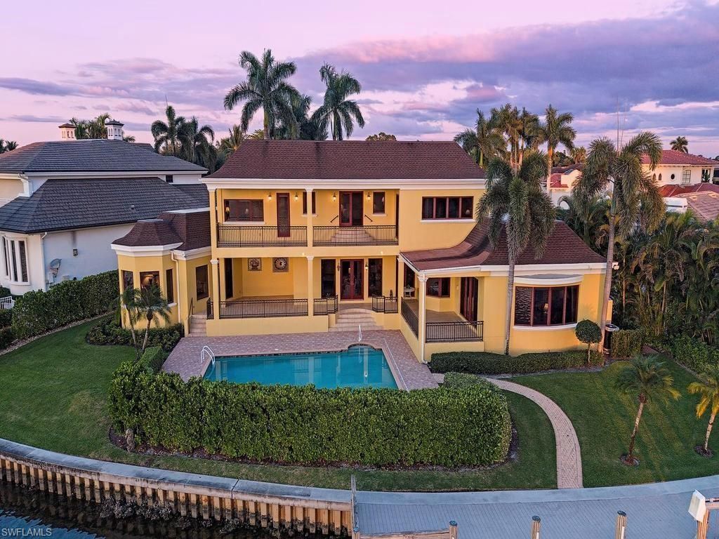 303 Cuddy Ct, Naples, FL 34103 Photo