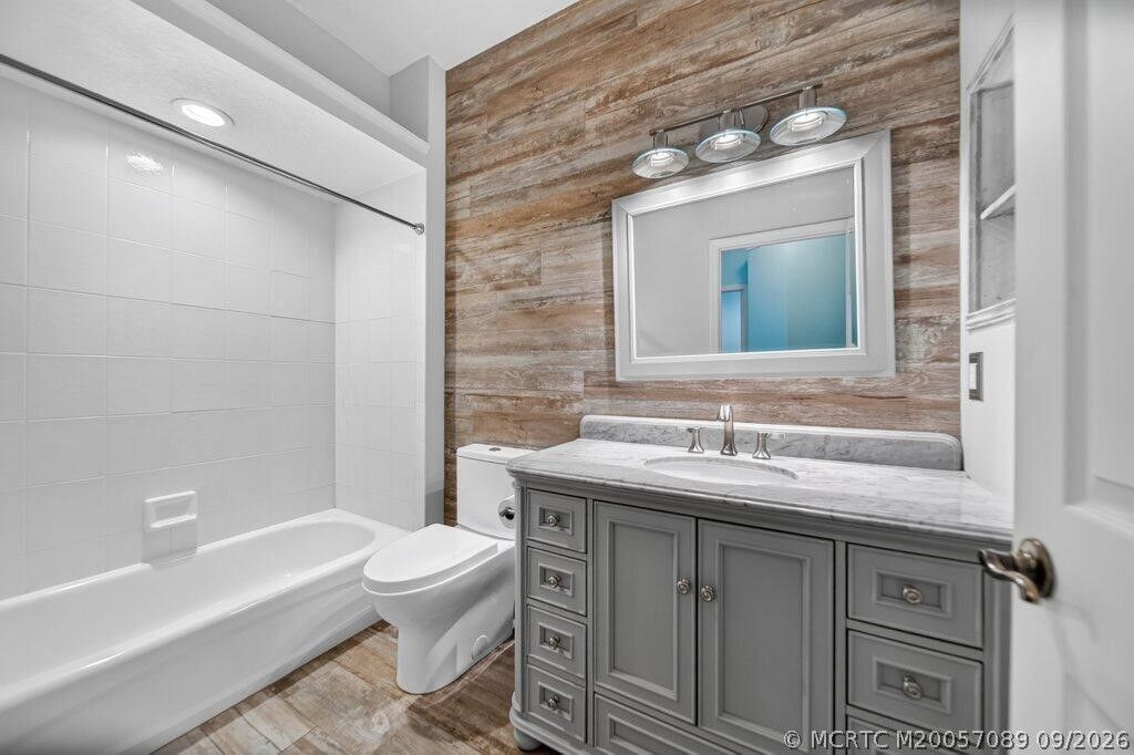 1559 SE Tidewater Place , Stuart, FL 34997 Photo