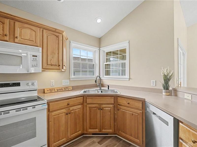 522 Romadoor Avenue, Eaton, OH 45320 Photo 28