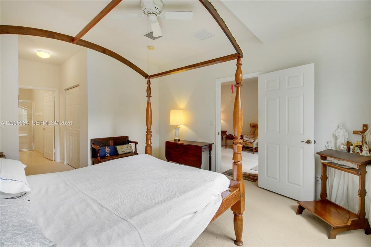 4901 Bonsai Cir, Unit 111, Palm Beach Gardens, FL 33418 Photo