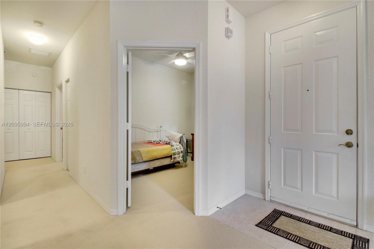 4901 Bonsai Cir, Unit 111, Palm Beach Gardens, FL 33418 Photo