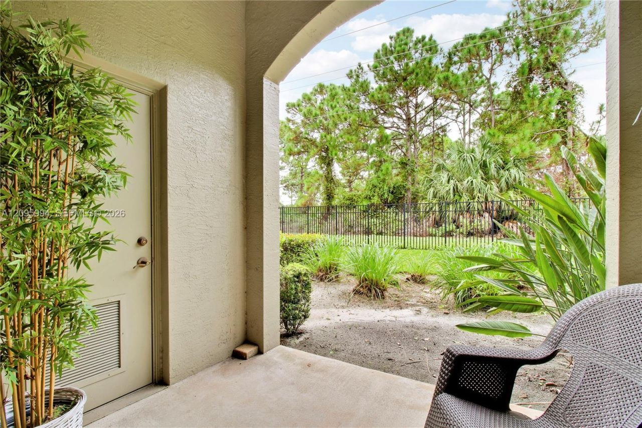 4901 Bonsai Cir, Unit 111, Palm Beach Gardens, FL 33418 Photo