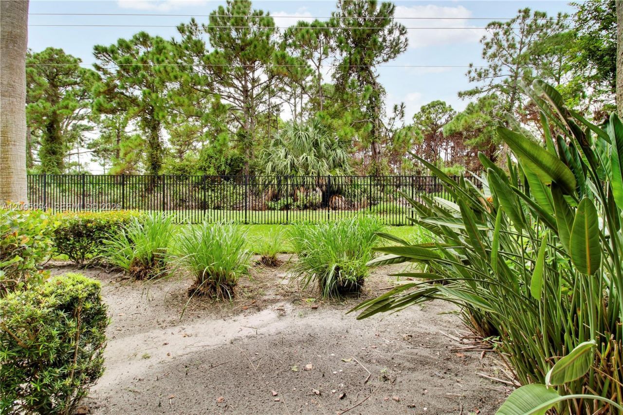 4901 Bonsai Cir, Unit 111, Palm Beach Gardens, FL 33418 Photo