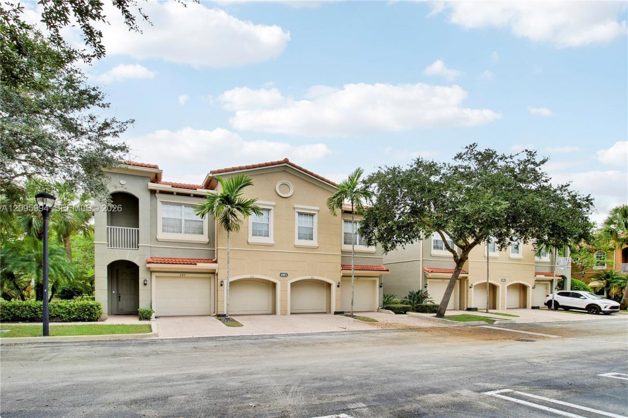 4901 Bonsai Cir, Unit 111, Palm Beach Gardens, FL 33418 Photo