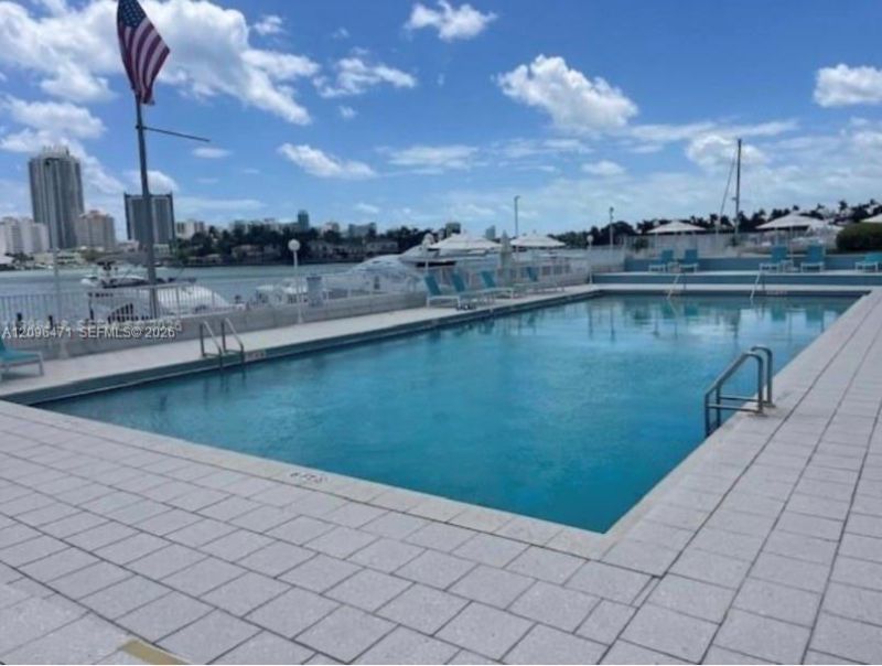 900 Bay Dr , Unit 311, Miami Beach, FL 33141 Photo