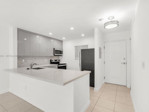 7705 Camino Real , Unit B101, Miami, FL 33143