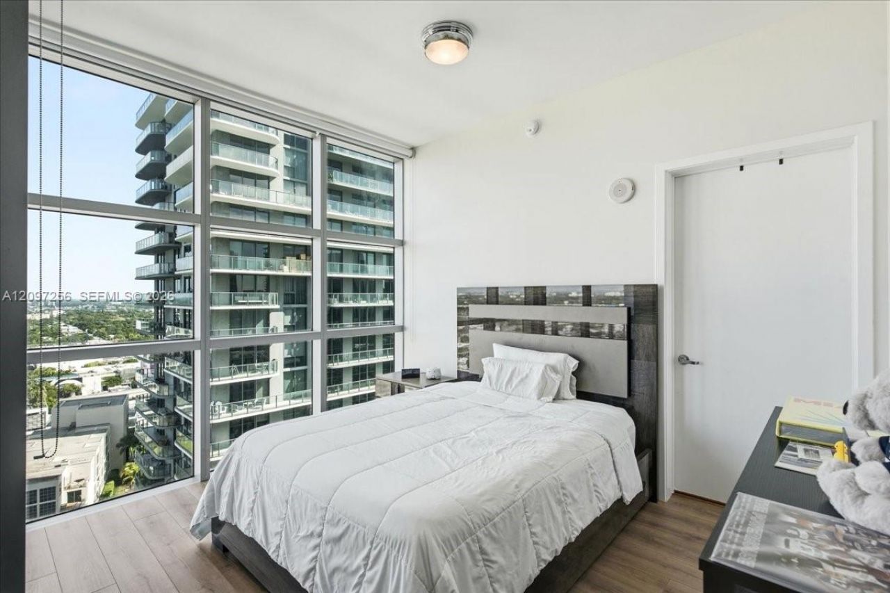 3301 NE 1st Ave, Unit H2413, Miami, FL 33137 Photo