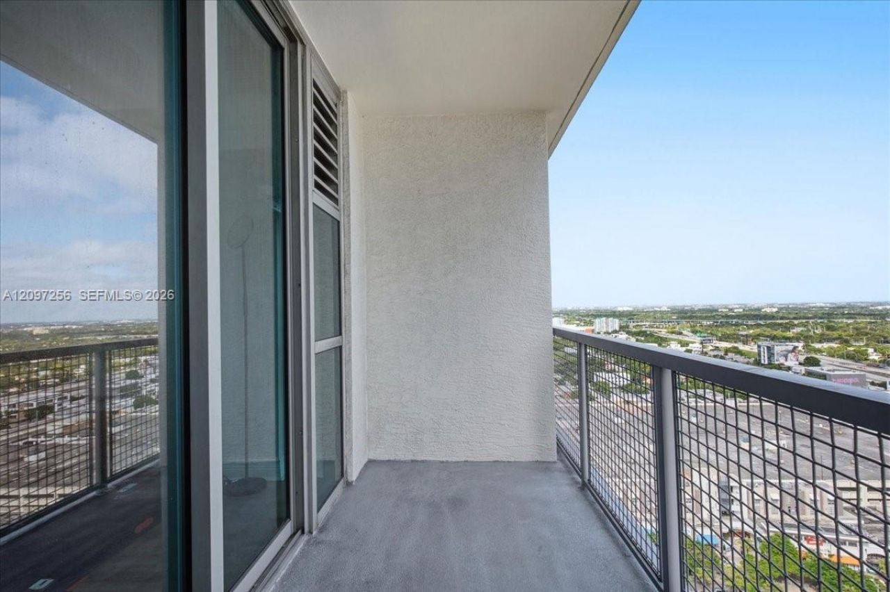 3301 NE 1st Ave, Unit H2413, Miami, FL 33137 Photo