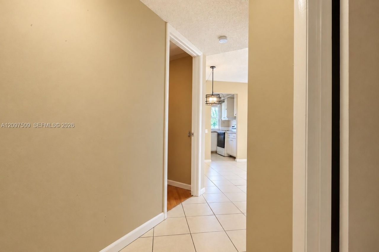 9091 Lime Bay Blvd, Unit 103, Tamarac, FL 33321 Photo