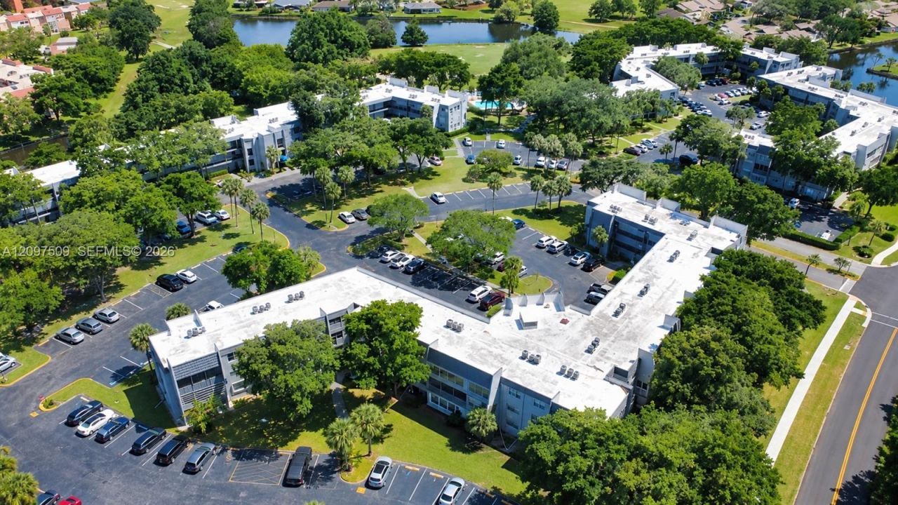 9091 Lime Bay Blvd, Unit 103, Tamarac, FL 33321 Photo